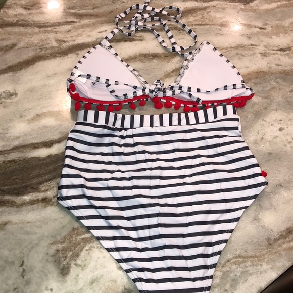 Black & White Cut-Out Bikini w/ Pom Poms - Picture 4 of 9